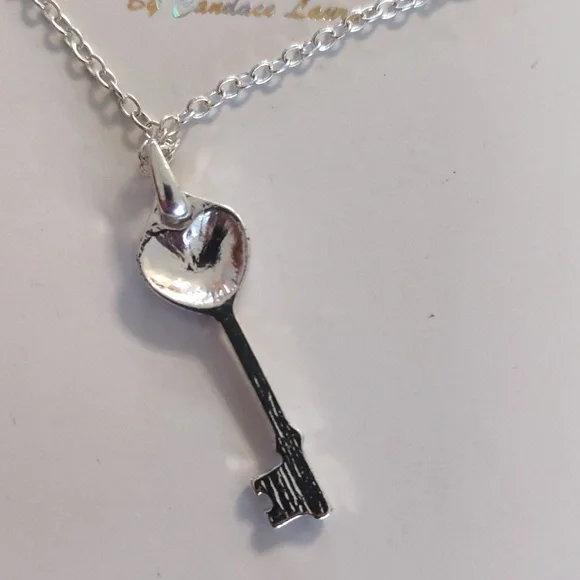 Silver and Red Heart & Key Pendant Necklace - Picture 4 of 6